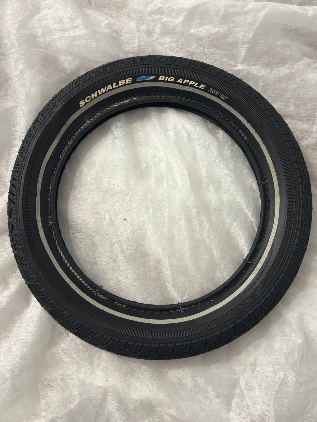 Jumper 12 original OEM replacement tire