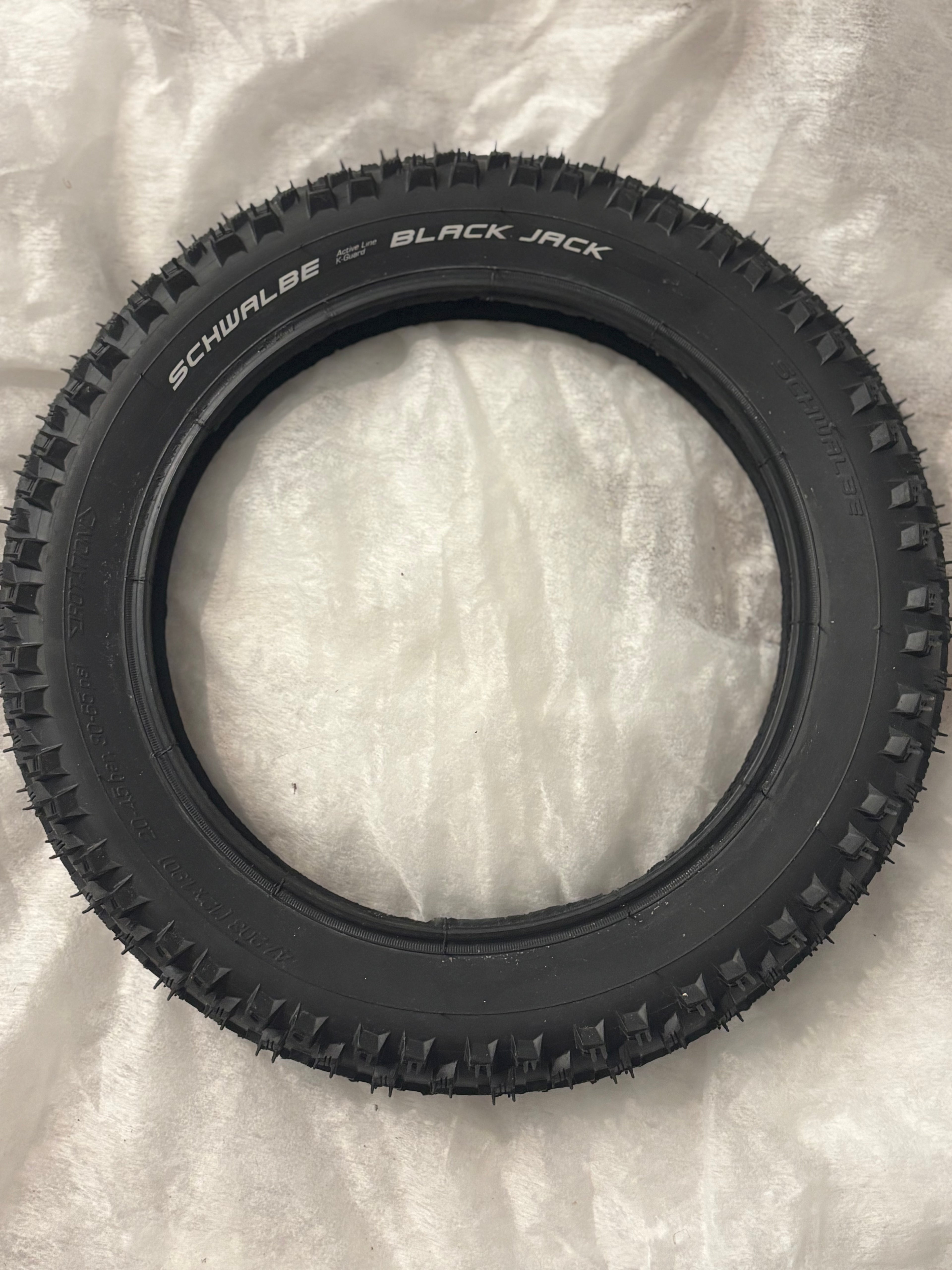 Jumper 12 original OEM replacement tire